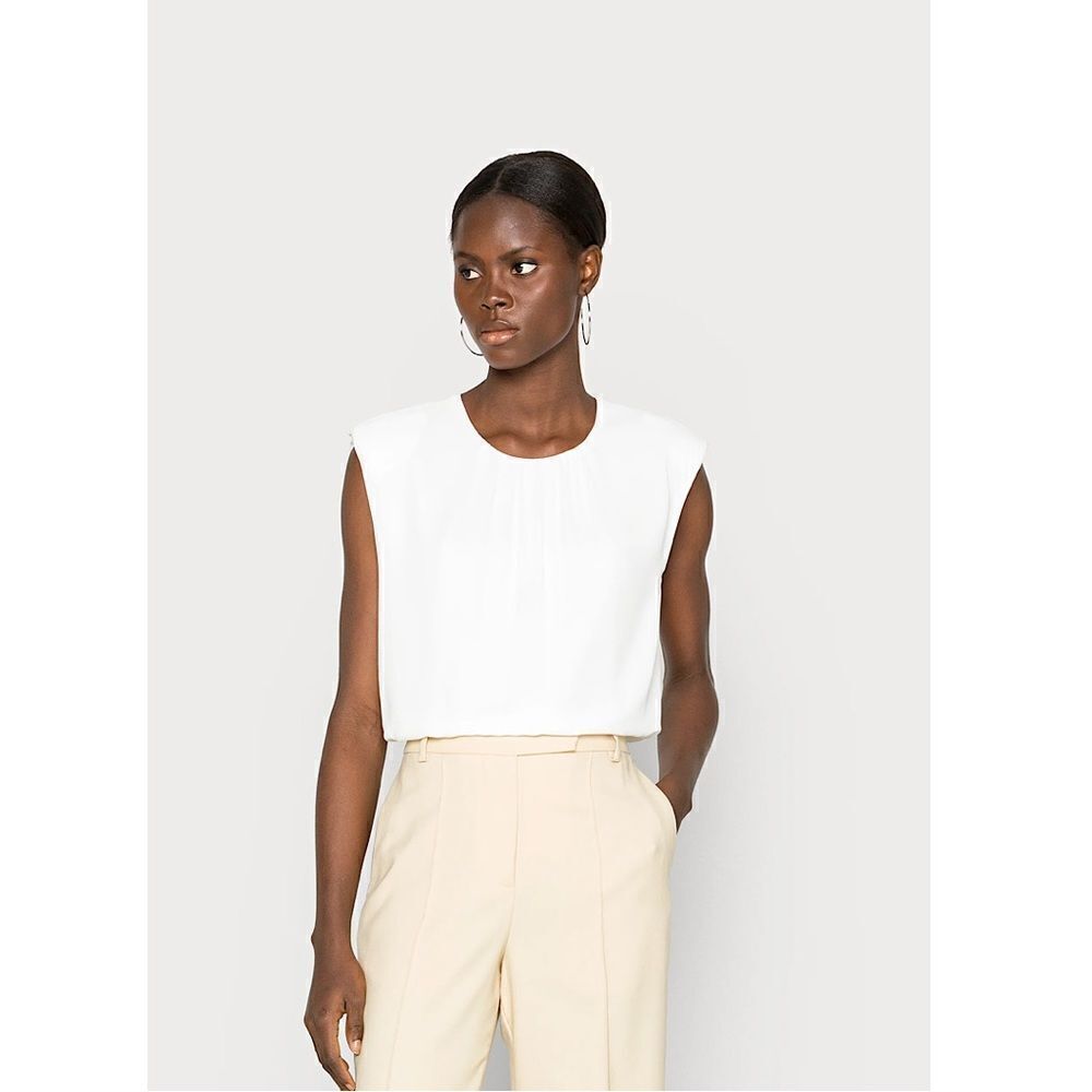 Esqualo-Pleats Shoulder Pads